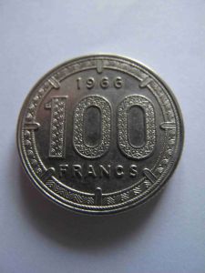 Экваториальные Африканские Штаты 100 франков 1966