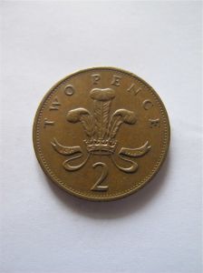 Великобритания 2 пенса 1990